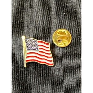 Vintage American Flag Pin